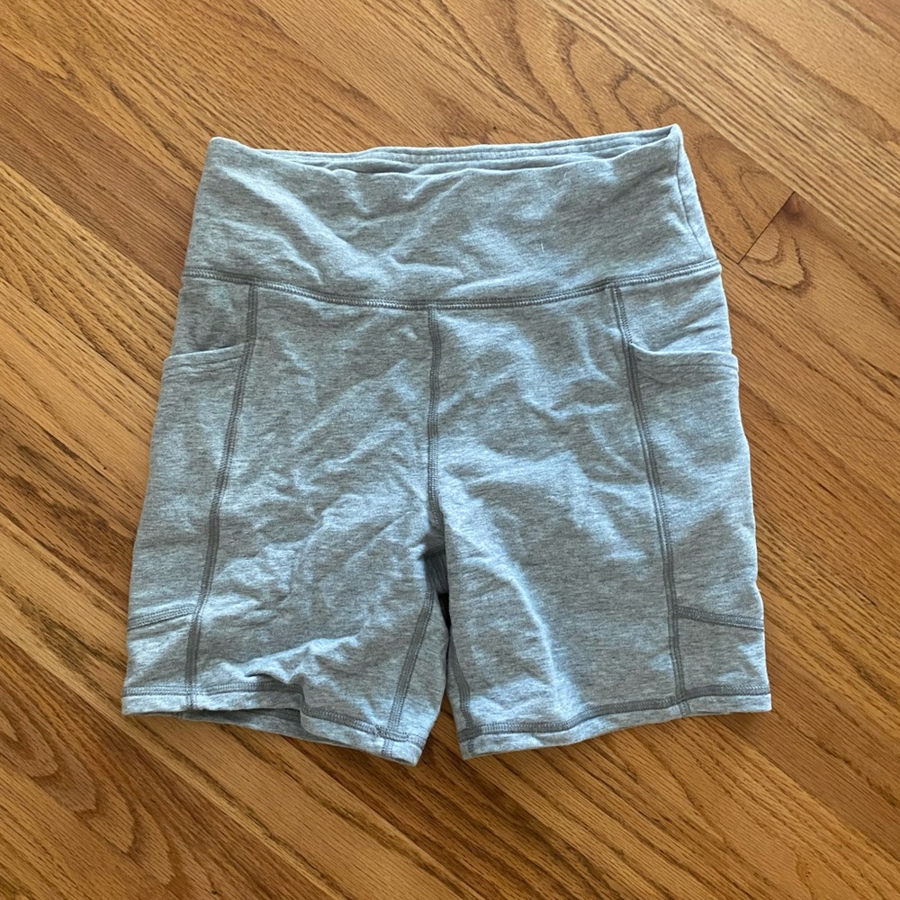 American Eagle grey bike shorts, size small